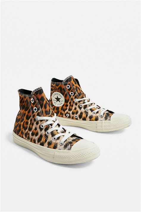 chuck taylor leopard print converse.